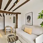 Tres Bel Appartement 4P - Marais Saint Paul