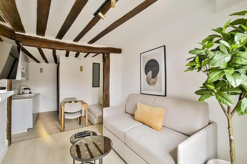 Apartment Tres Bel 4p - Marais Saint Paul